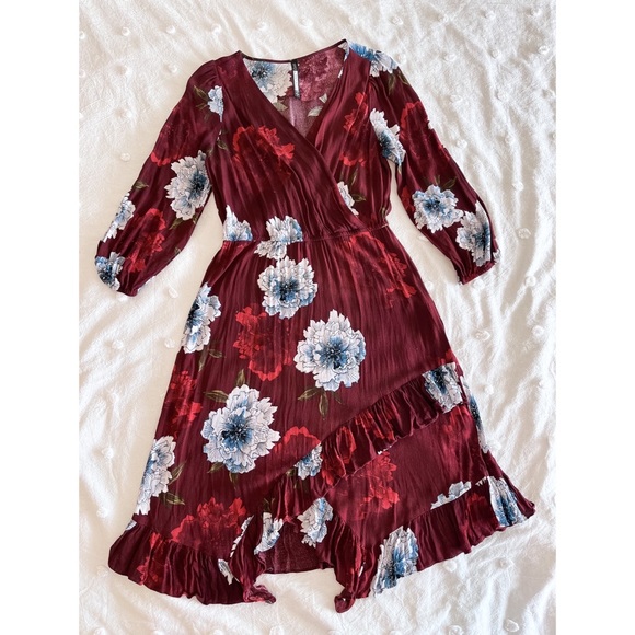 • Anthropologie Midi Dress • - Picture 2 of 5